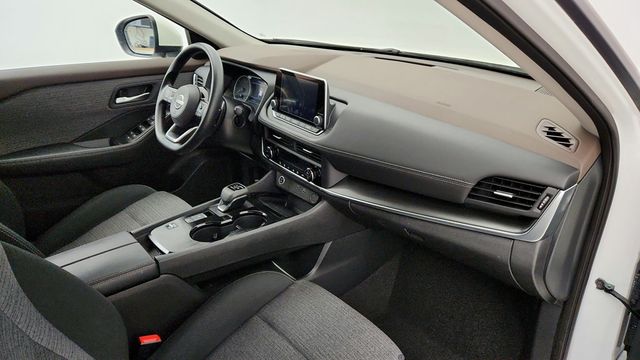 2023 Nissan Rogue FWD SV - 22944706 - 23