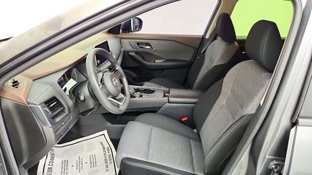 2023 Nissan Rogue FWD SV - 23089461 - 18