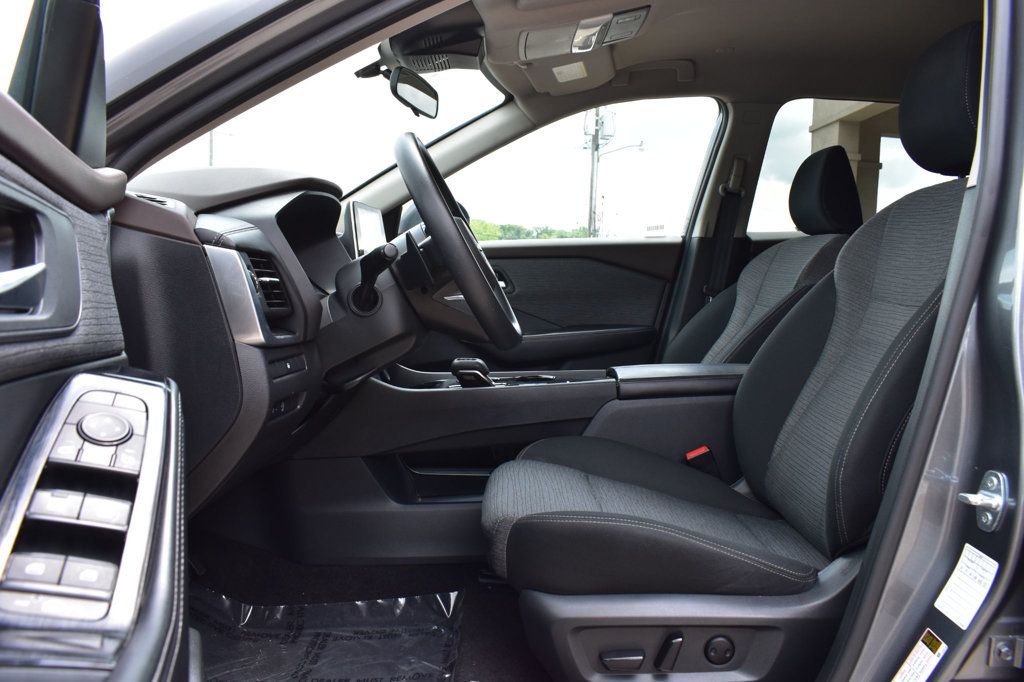 2023 Nissan Rogue FWD SV *Ltd Avail* - 23052531 - 9