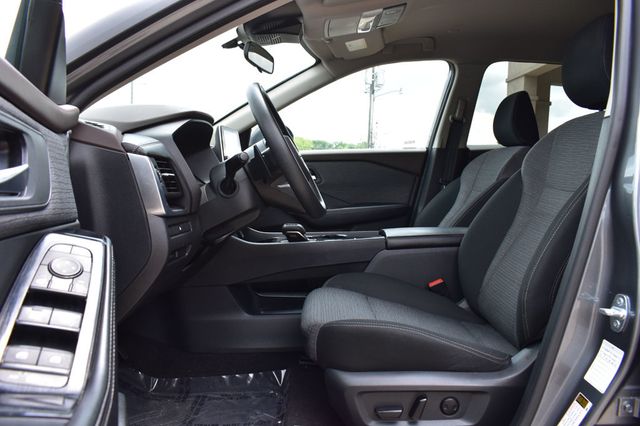 2023 Nissan Rogue FWD SV *Ltd Avail* - 23052531 - 9