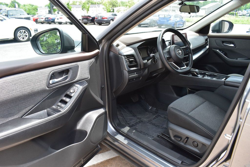 2023 Nissan Rogue FWD SV *Ltd Avail* - 23052531 - 11