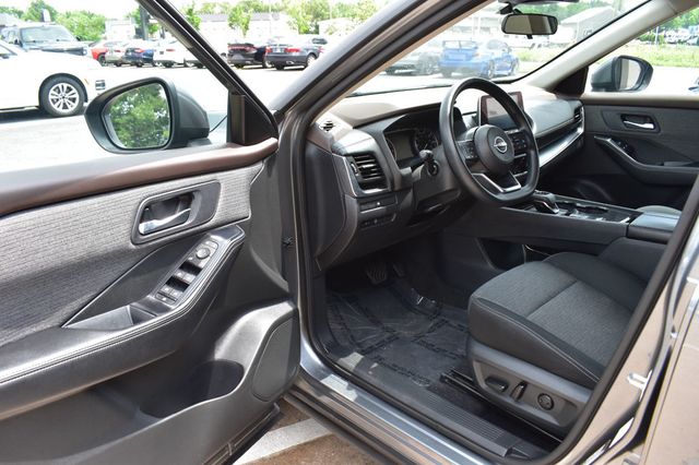2023 Nissan Rogue FWD SV *Ltd Avail* - 23052531 - 11