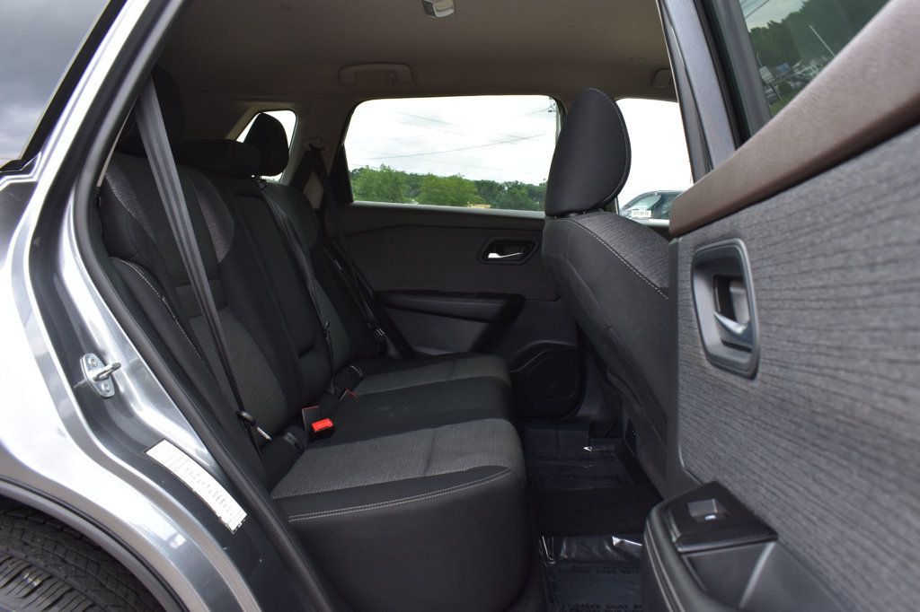 2023 Nissan Rogue FWD SV *Ltd Avail* - 23052531 - 15