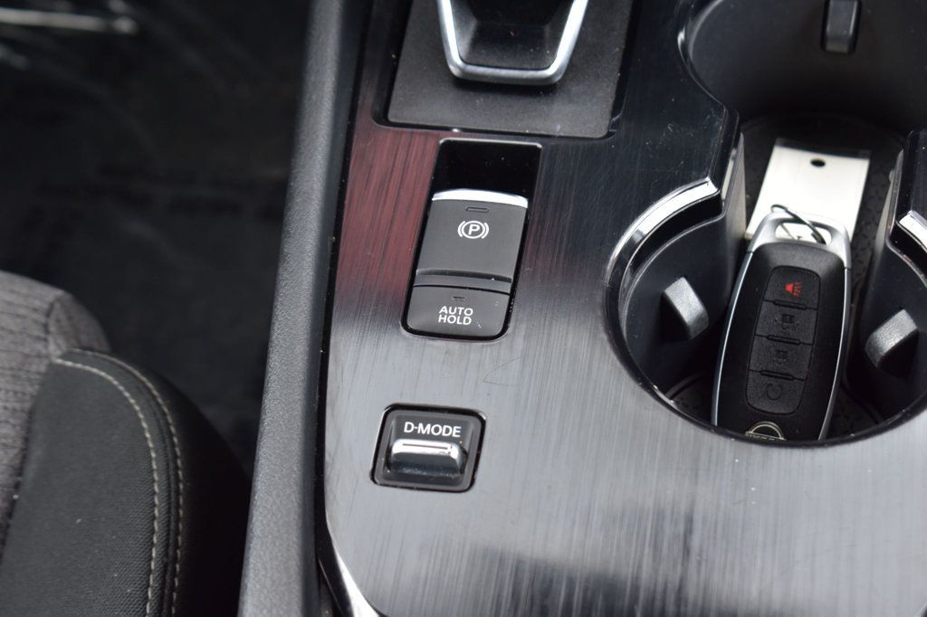 2023 Nissan Rogue FWD SV *Ltd Avail* - 23052531 - 26