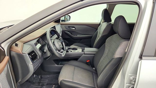 2023 Nissan Rogue FWD SV *Ltd Avail* - 23084035 - 18