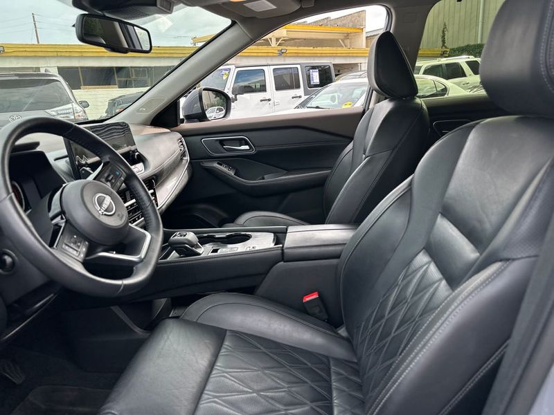 2023 Nissan Rogue Platinum - 22999841 - 12