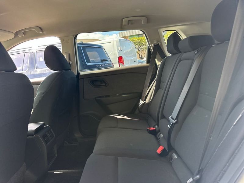 2023 Nissan Rogue S - 23019696 - 14