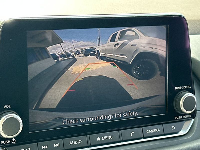 2023 Nissan Rogue S - 23019696 - 16