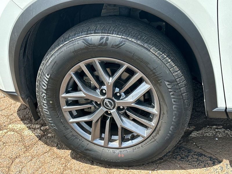 2023 Nissan Rogue S - 23027185 - 11