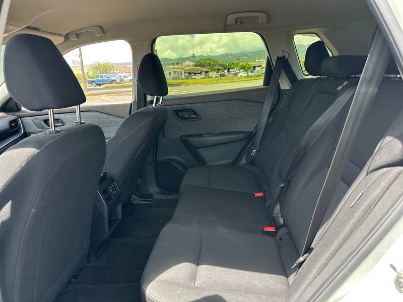 2023 Nissan Rogue S - 23027185 - 14