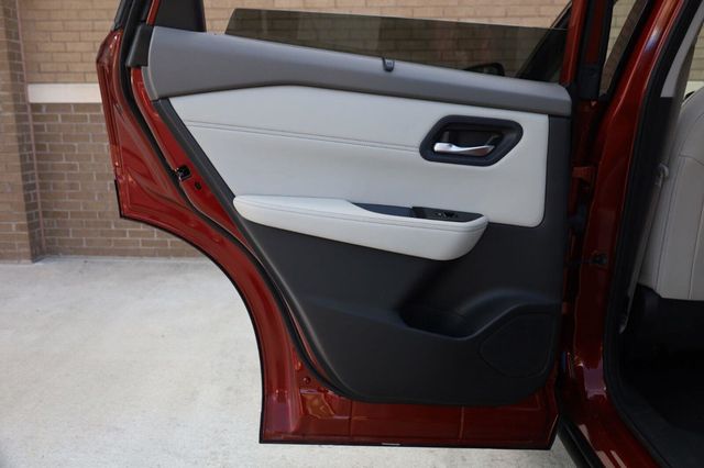 2023 Nissan Rogue SL - 23067540 - 17