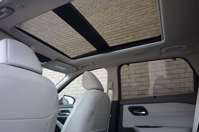 2023 Nissan Rogue SL - 23067540 - 18