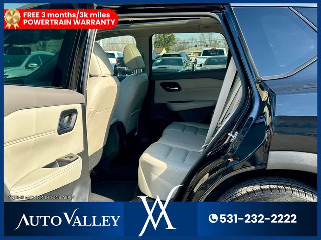 2023 Nissan Rogue SL (2023.5) Sport Utility 4D - 23003738 - 21