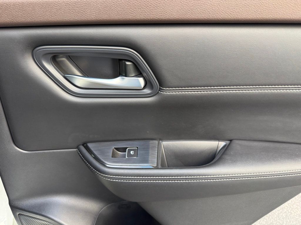 2023 Nissan Rogue SL AWD - 22982901 - 34