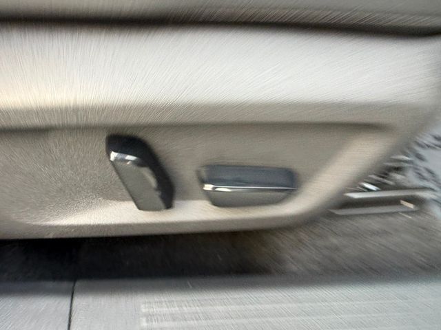 2023 Nissan Rogue SL AWD - 22982901 - 38