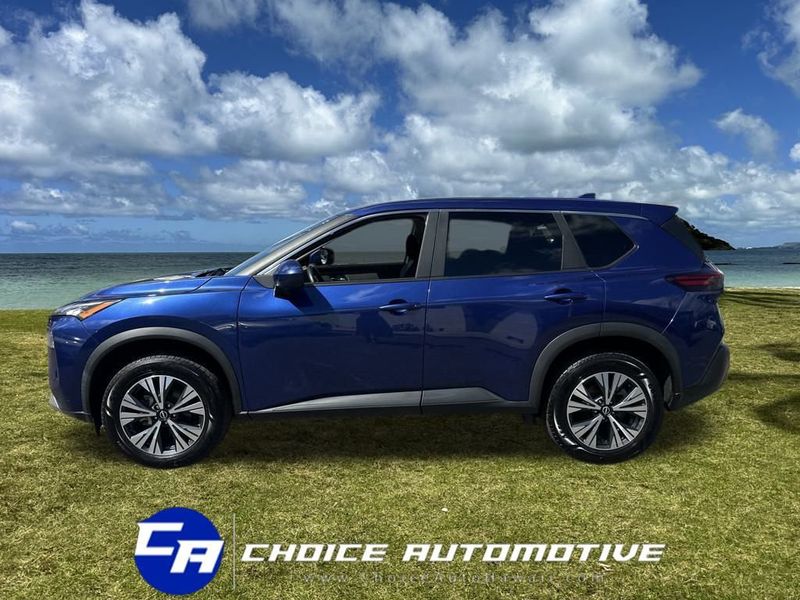 2023 Nissan Rogue SV photo 3