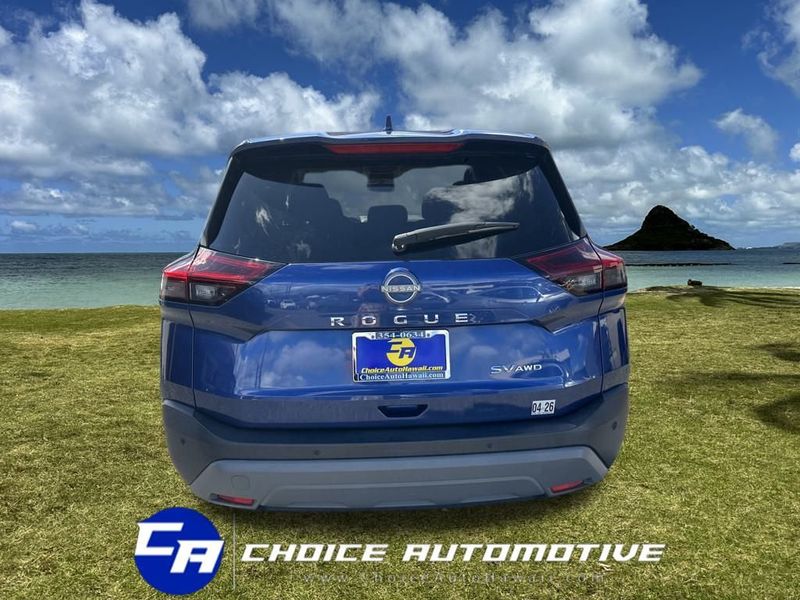 2023 Nissan Rogue SV photo 5