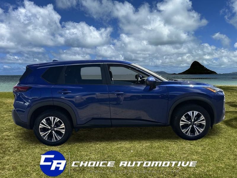 2023 Nissan Rogue SV photo 7