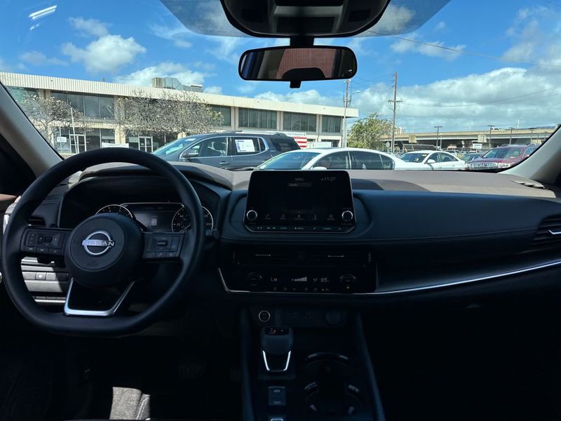 2023 Nissan Rogue SV - 22988812 - 13