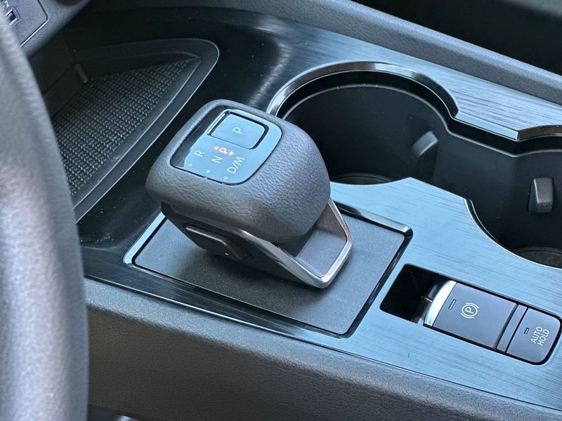 2023 Nissan Rogue SV - 22988812 - 18