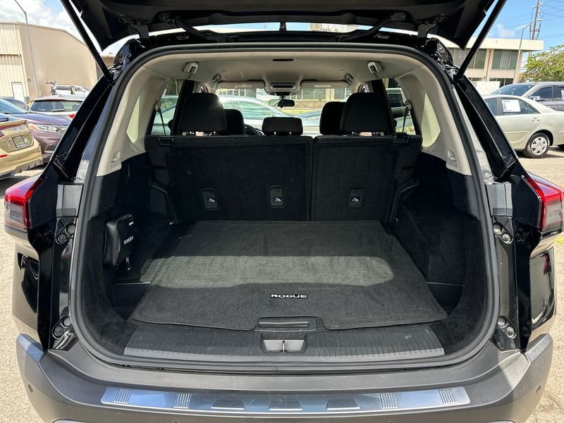 2023 Nissan Rogue SV - 23028112 - 19