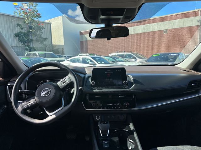 2023 Nissan Rogue SV - 23039233 - 13