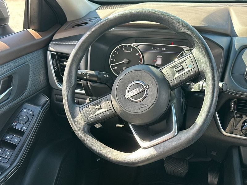 2023 Nissan Rogue SV - 23039233 - 17