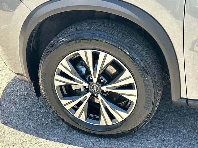 2023 Nissan Rogue SV - 23039615 - 11