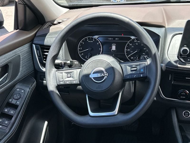 2023 Nissan Rogue SV - 23039615 - 17