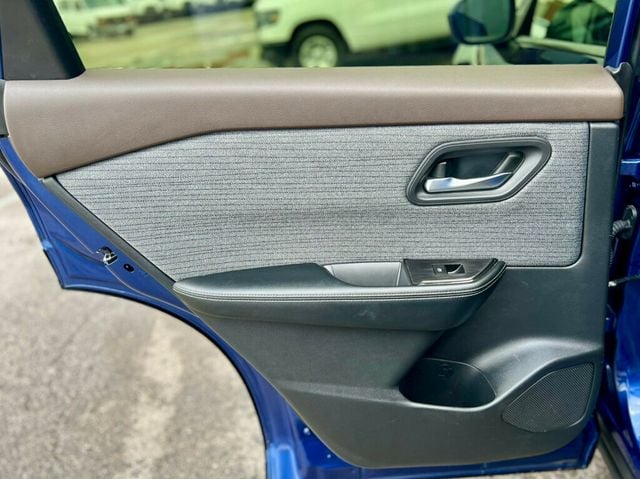2023 Nissan Rogue SV - 23008575 - 14