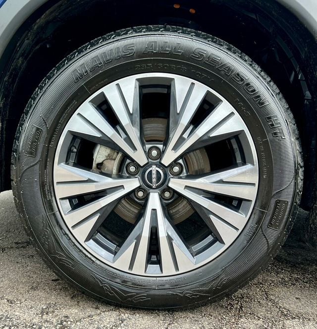 2023 Nissan Rogue SV - 23008575 - 27