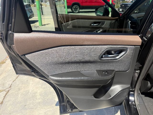 2023 Nissan Rogue SV - 22883971 - 13