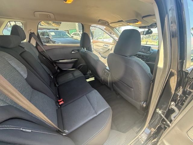 2023 Nissan Rogue SV - 22883971 - 19