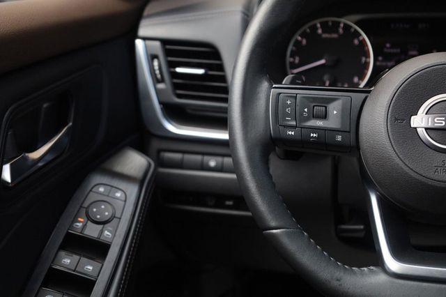 2023 Nissan Rogue SV - 23064953 - 31