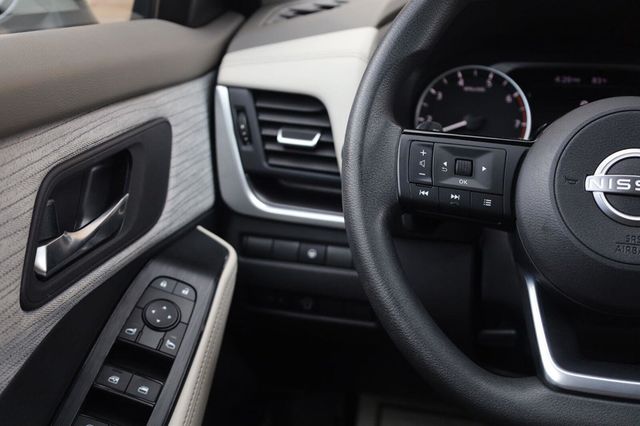 2023 Nissan Rogue SV - 23064954 - 28