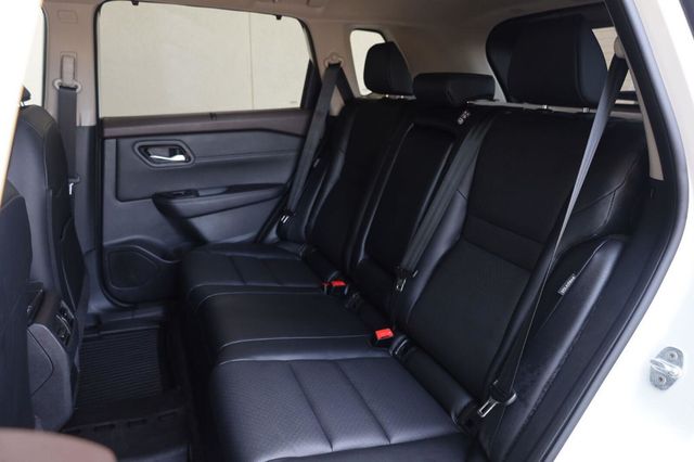 2023 Nissan Rogue SV - 23069690 - 17