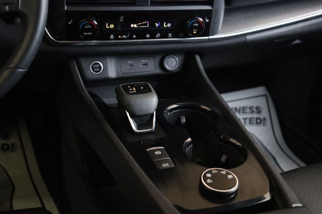 2023 Nissan Rogue SV - 23069690 - 40
