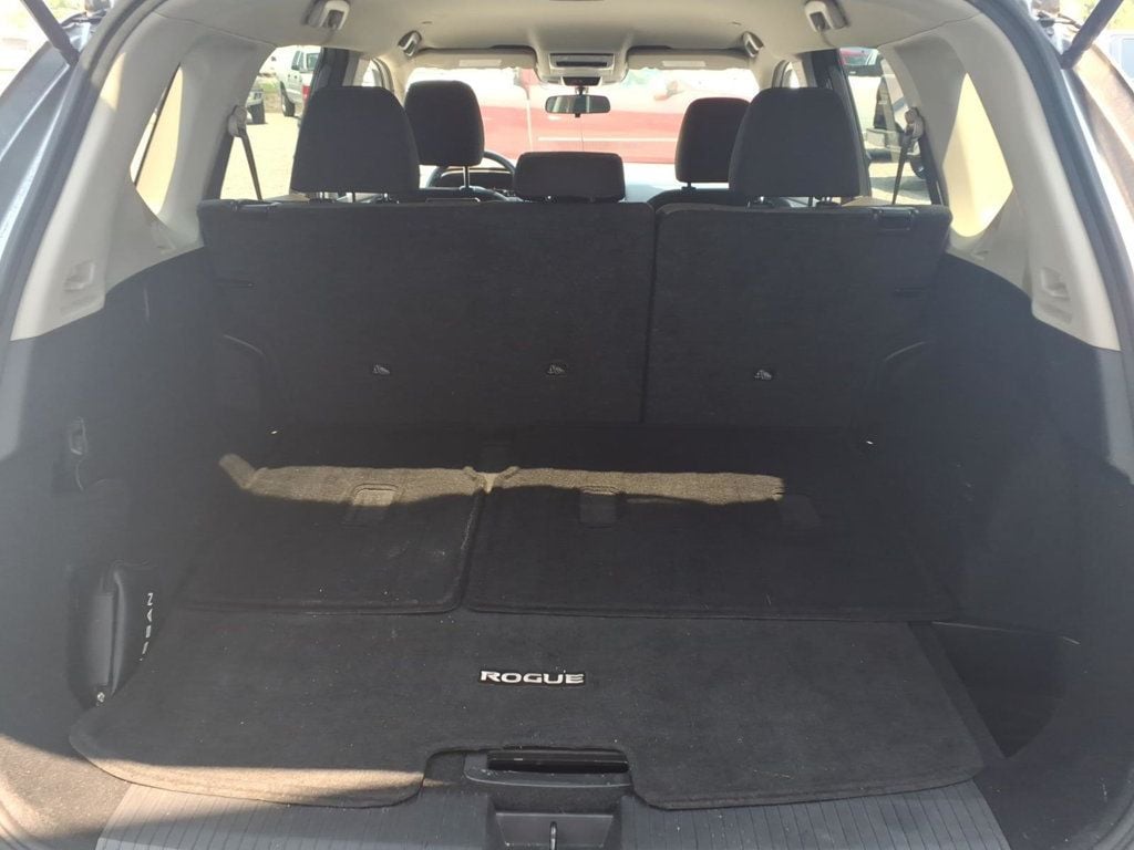 2023 Nissan Rogue SV (2023.5) Sport Utility 4D - 23060006 - 17