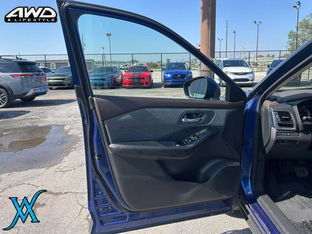 2023 Nissan Rogue SV (2023.5) Sport Utility 4D - 23084326 - 9