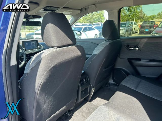 2023 Nissan Rogue SV (2023.5) Sport Utility 4D - 23084326 - 15