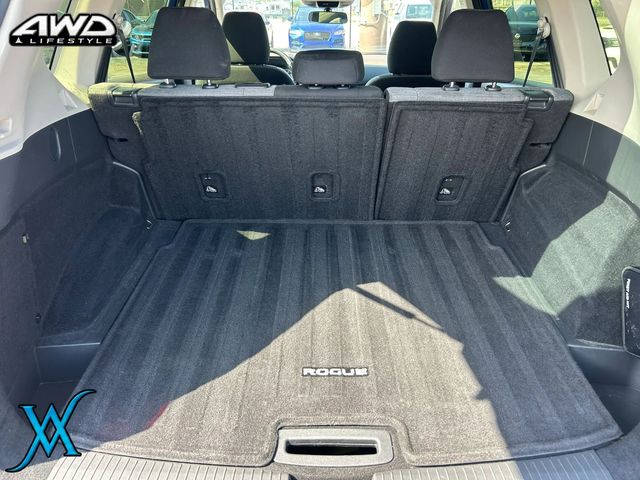 2023 Nissan Rogue SV (2023.5) Sport Utility 4D - 23084326 - 18