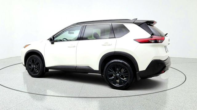 2023 Nissan Rogue SV AWD Midnight Edition w/ SV Premium Package - 23090603 - 6