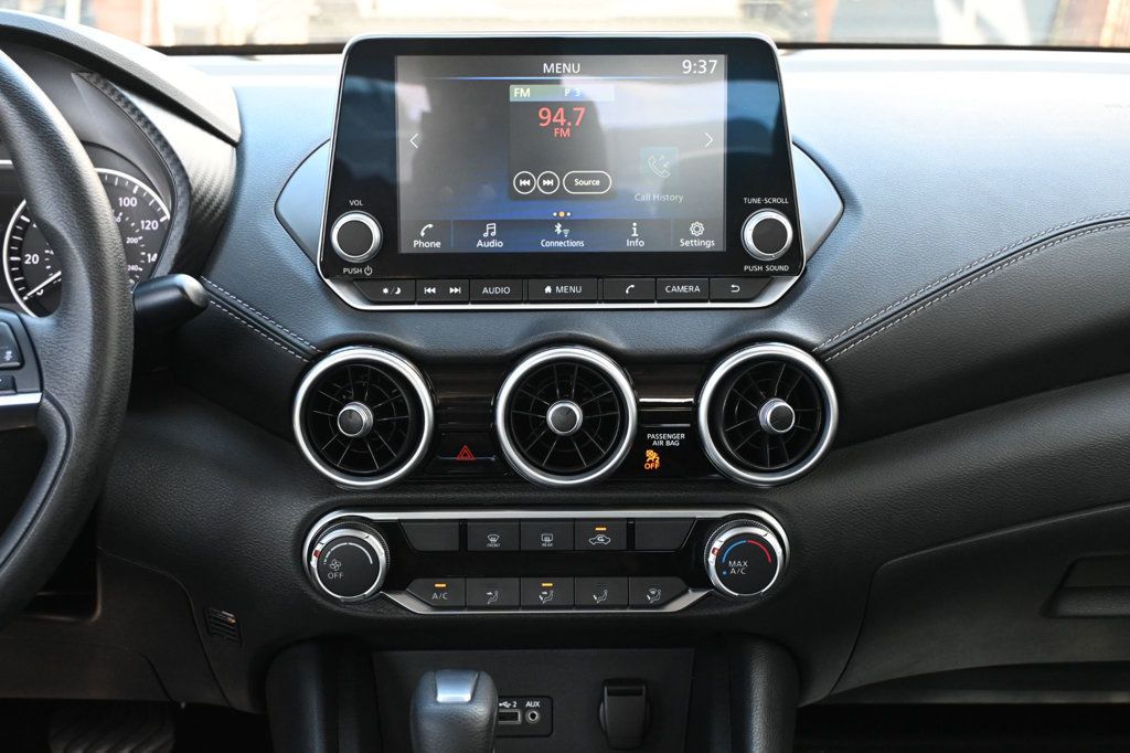 Nissan Sentra photo 10