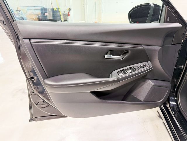 2023 Nissan Sentra SV CVT - 22912621 - 24