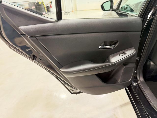 2023 Nissan Sentra SV CVT - 22912621 - 29