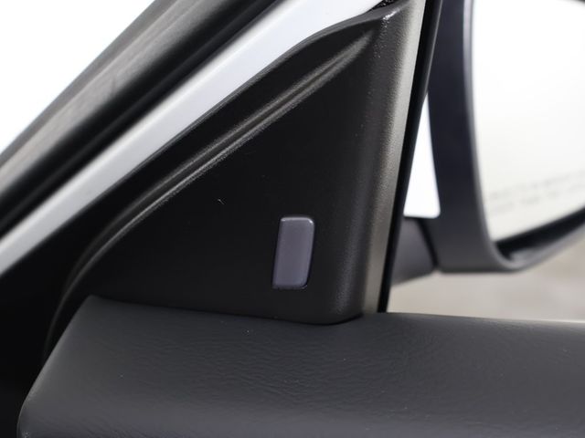 2023 Nissan Sentra SV CVT - 22954919 - 32