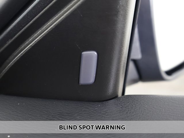 2023 Nissan Sentra SV CVT - 22962205 - 3