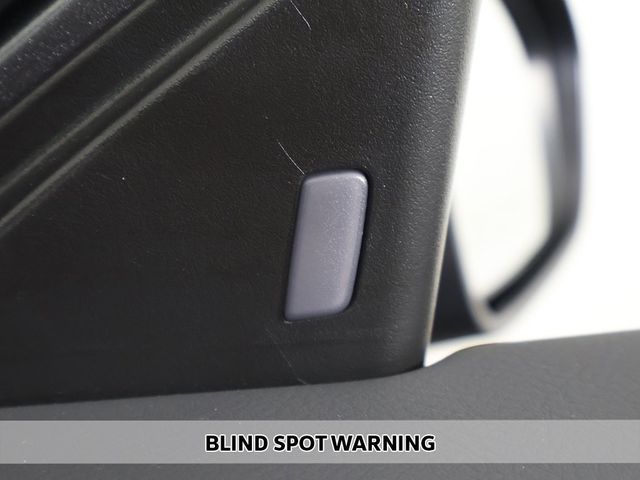 2023 Nissan Sentra SV CVT - 22962242 - 3