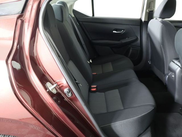 2023 Nissan Sentra SV CVT - 23063400 - 31