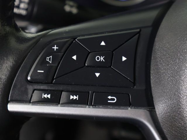 2023 Nissan Sentra SV CVT - 23063400 - 38
